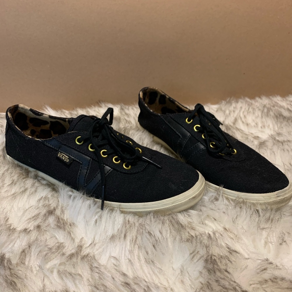Vans Dixie Twill Sneakers